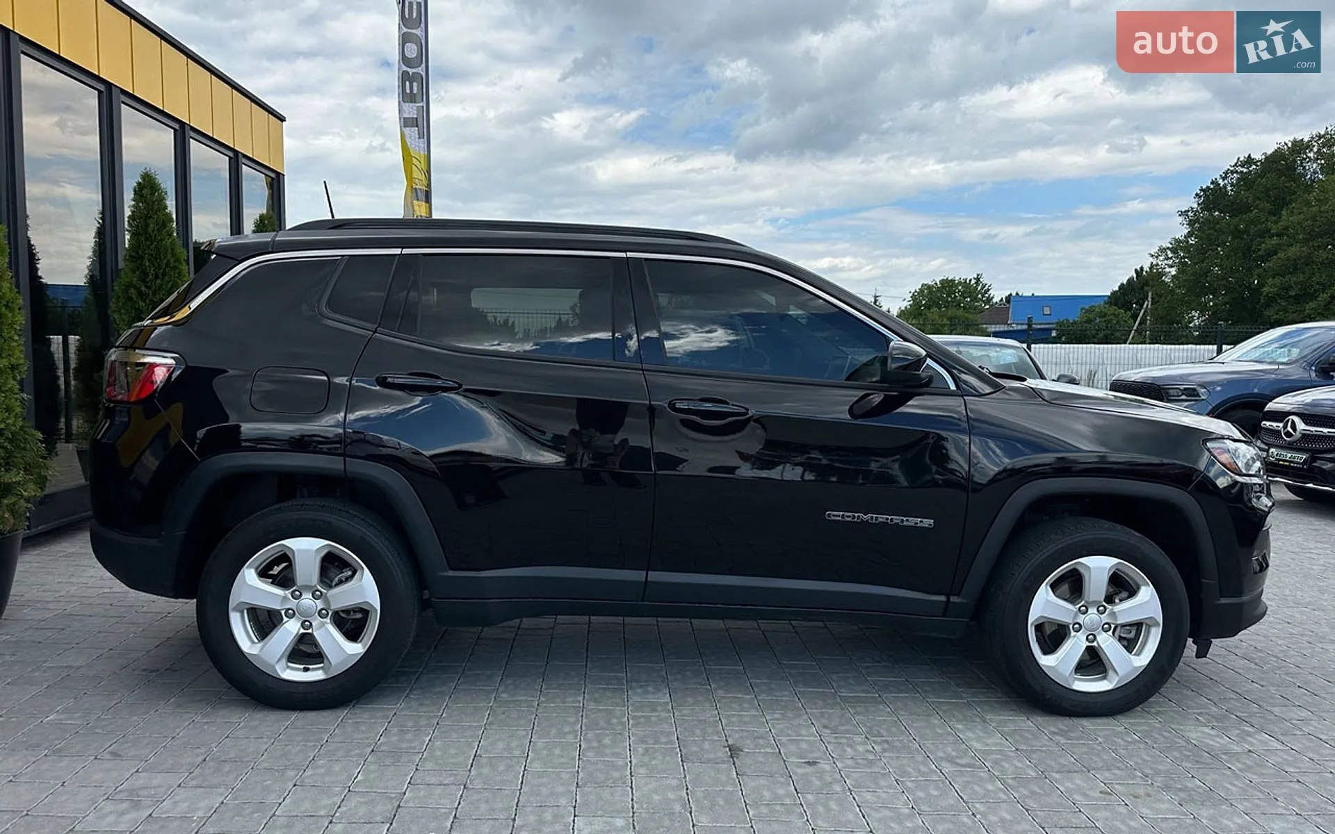 2021 Jeep Compass - мініатюра 8
