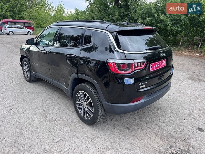 Позашляховик / Кросовер Jeep Compass 2017 в Рівному