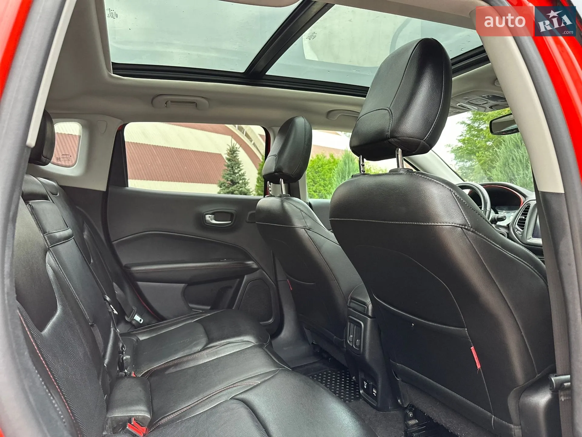 2018 Jeep Compass - мініатюра 18