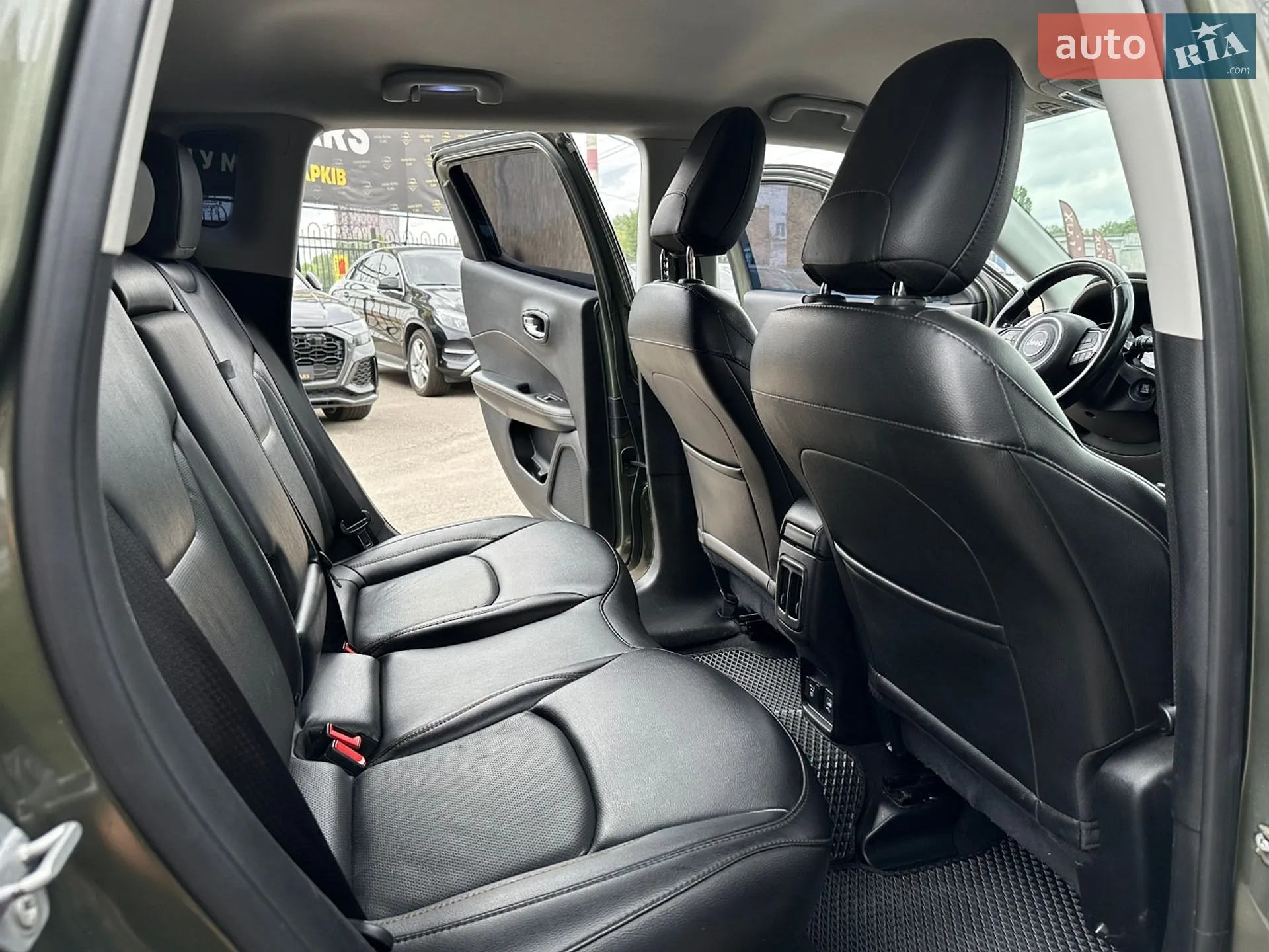 2020 Jeep Compass - мініатюра 18