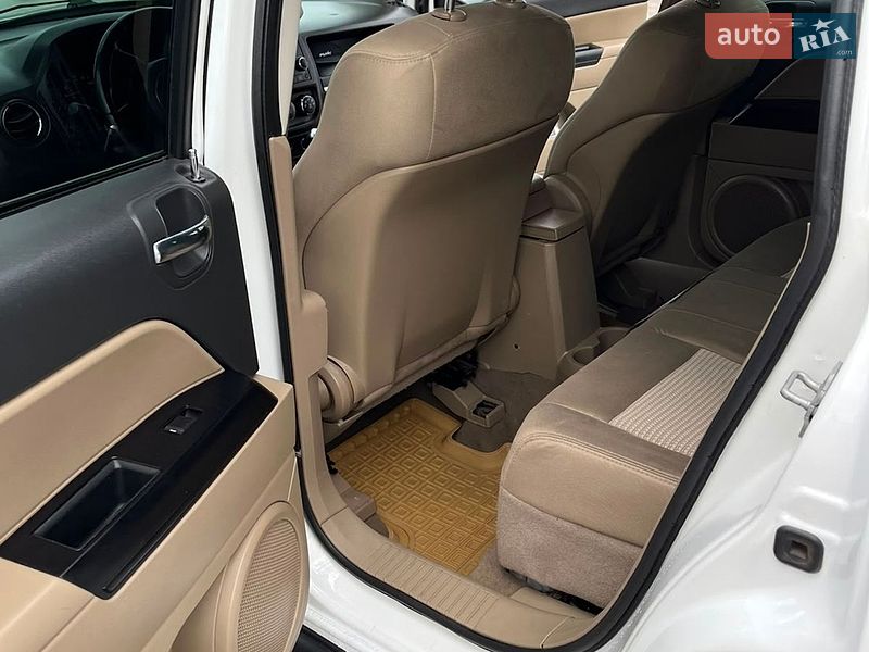 Позашляховик / Кросовер Jeep Compass 2011 в Черкасах