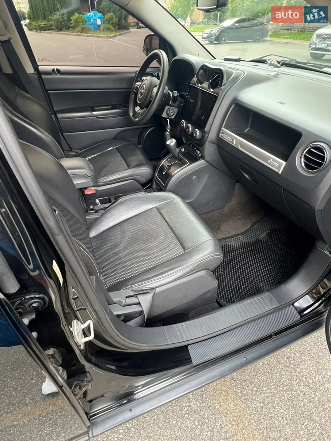 2015 Jeep Compass - мініатюра 11