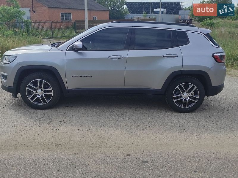 Внедорожник / Кроссовер Jeep Compass 2019 в Ахтырке