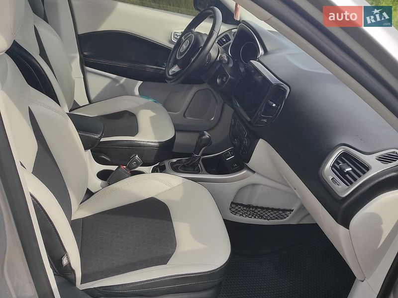 Внедорожник / Кроссовер Jeep Compass 2019 в Ахтырке