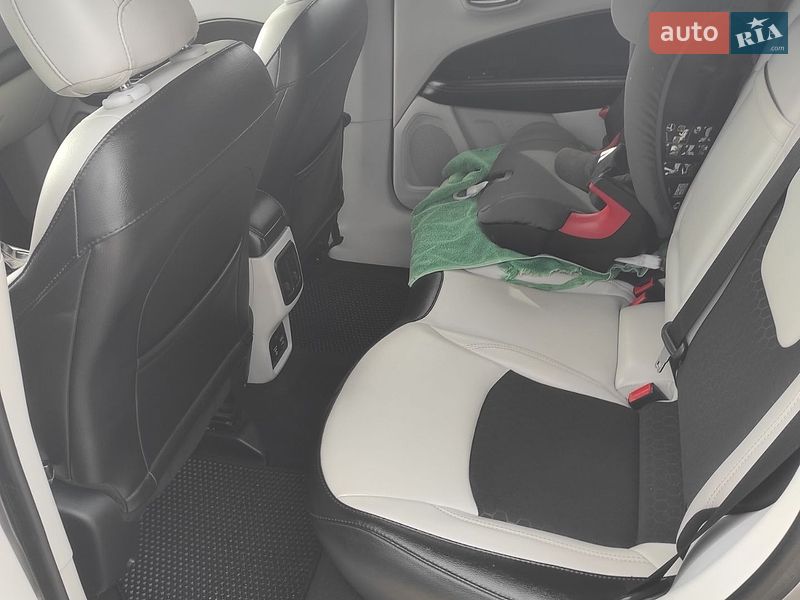 Внедорожник / Кроссовер Jeep Compass 2019 в Ахтырке