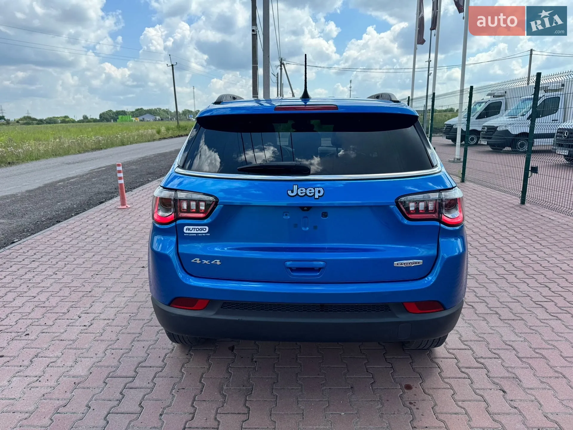 2022 Jeep Compass - мініатюра 9