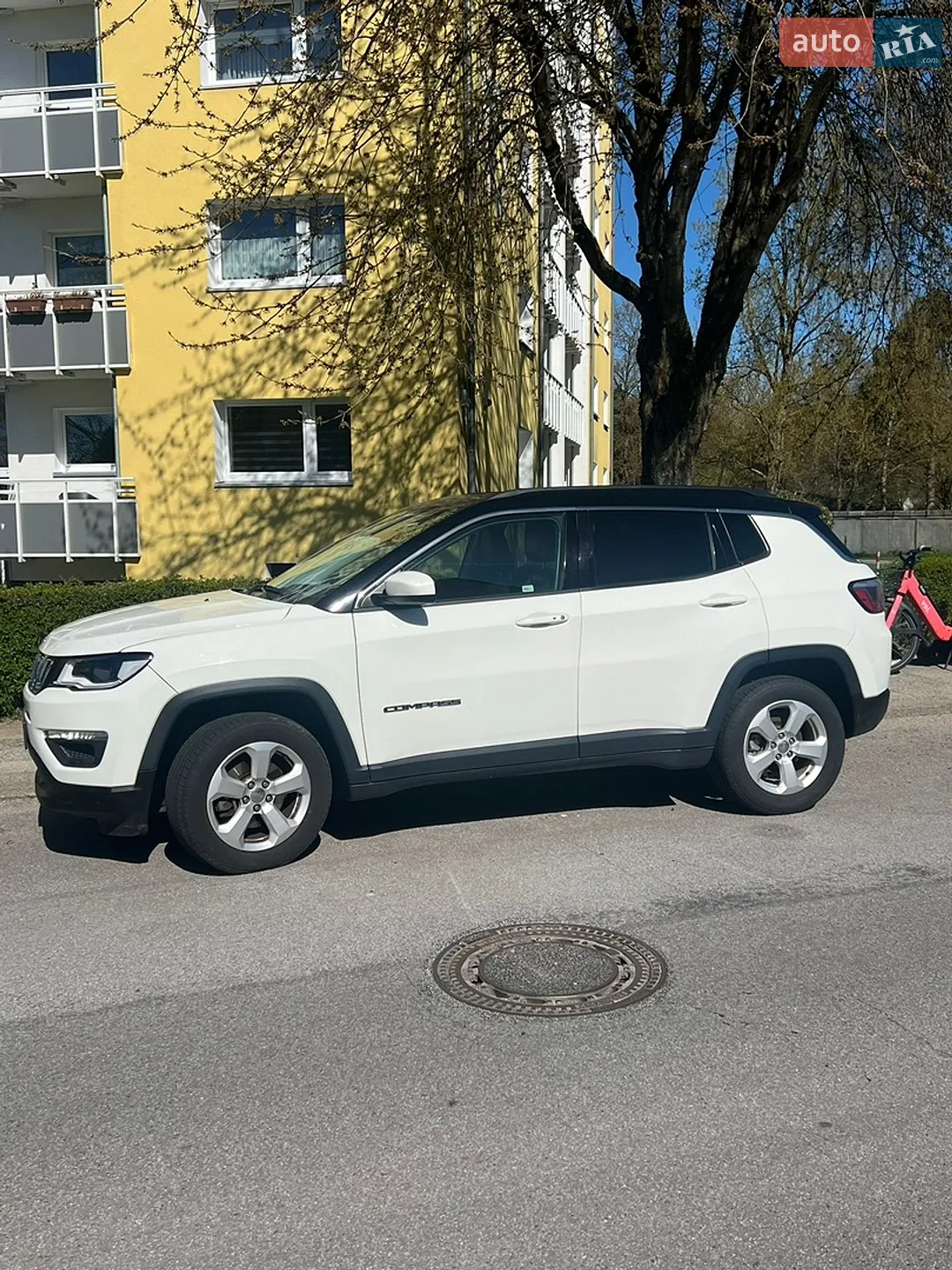 2017 Jeep Compass - мініатюра 2