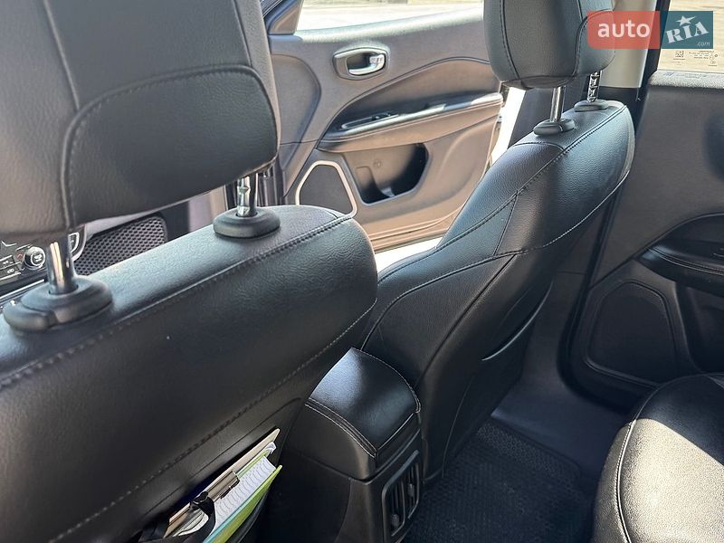 Внедорожник / Кроссовер Jeep Compass 2020 в Днепре