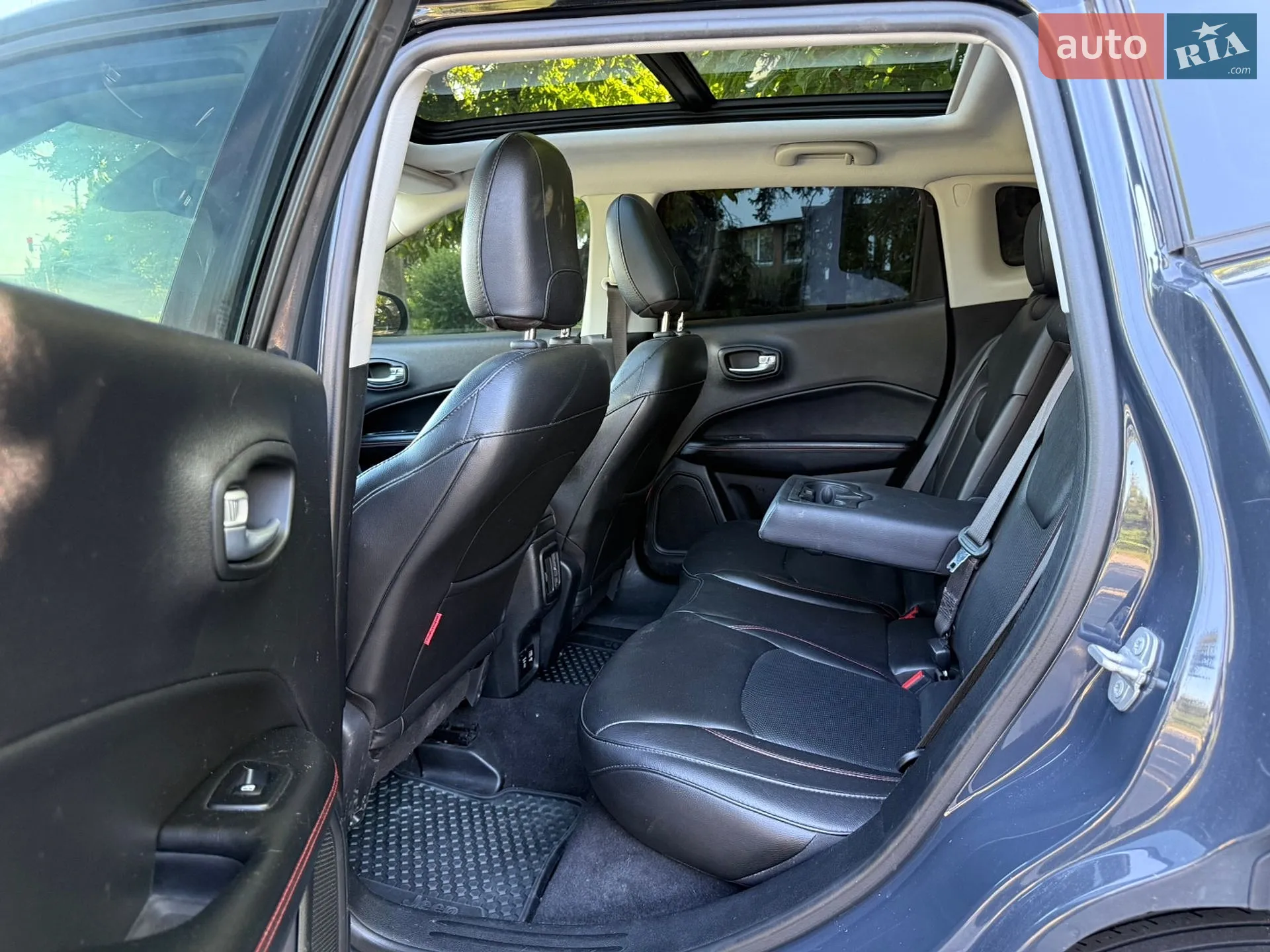 2017 Jeep Compass - мініатюра 11