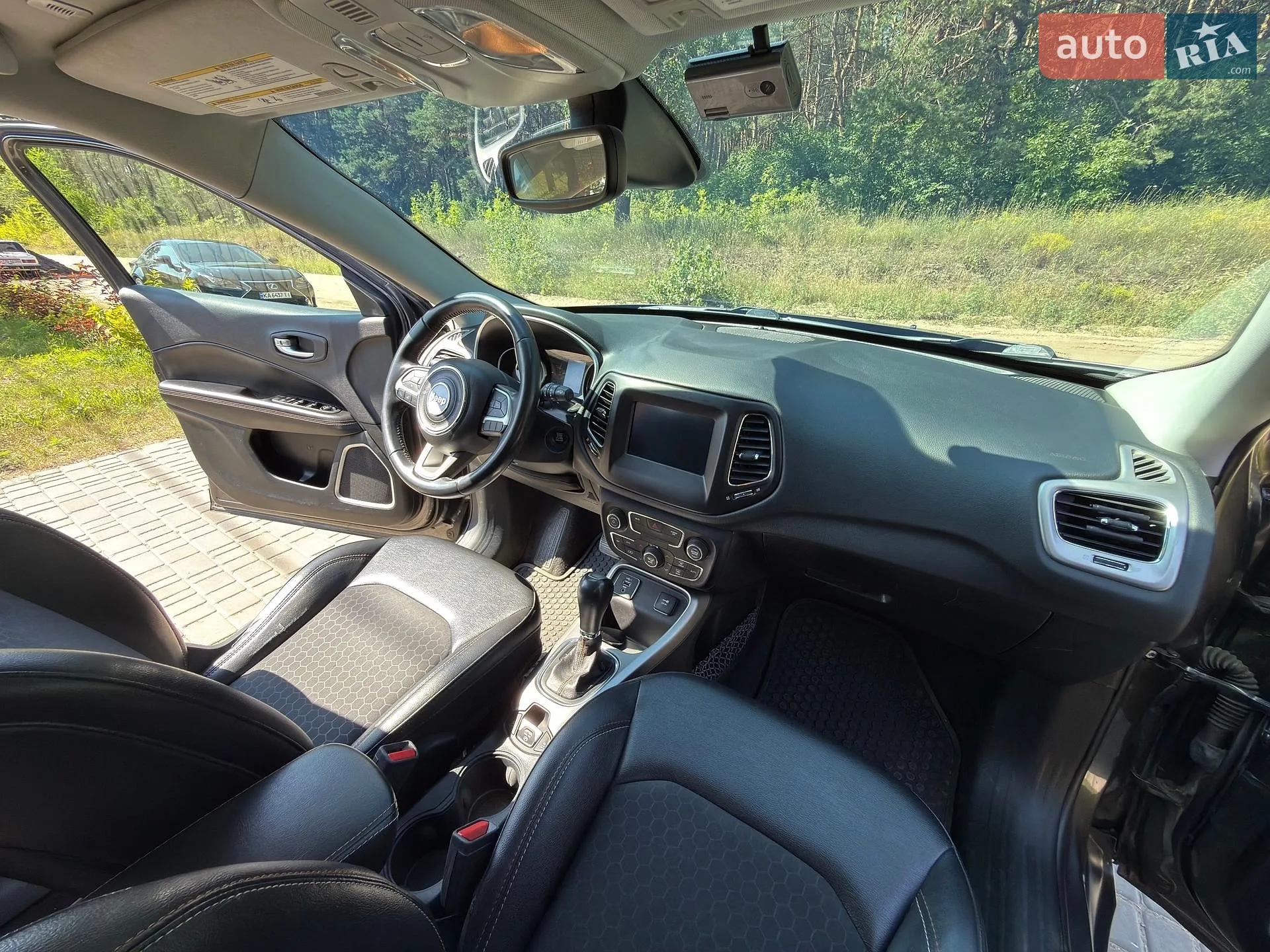 2018 Jeep Compass - мініатюра 31