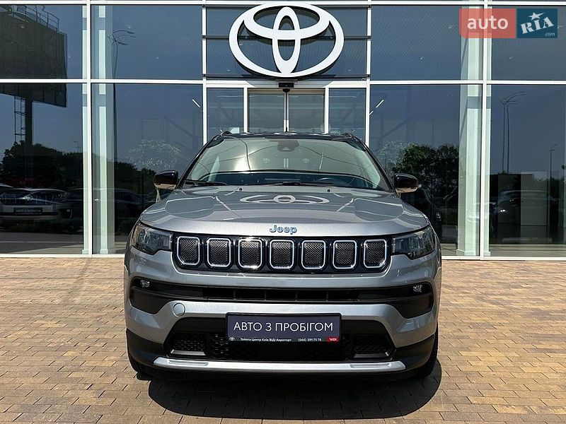 Внедорожник / Кроссовер Jeep Compass 2021 в Киеве