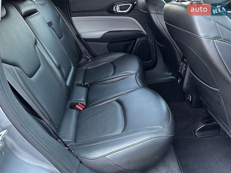 Внедорожник / Кроссовер Jeep Compass 2021 в Киеве