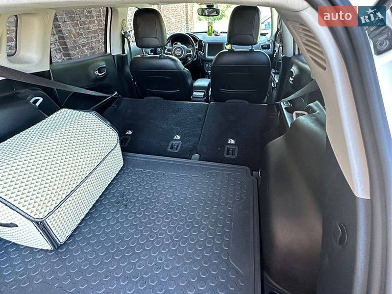 Позашляховик / Кросовер Jeep Compass 2019 в Чернігові