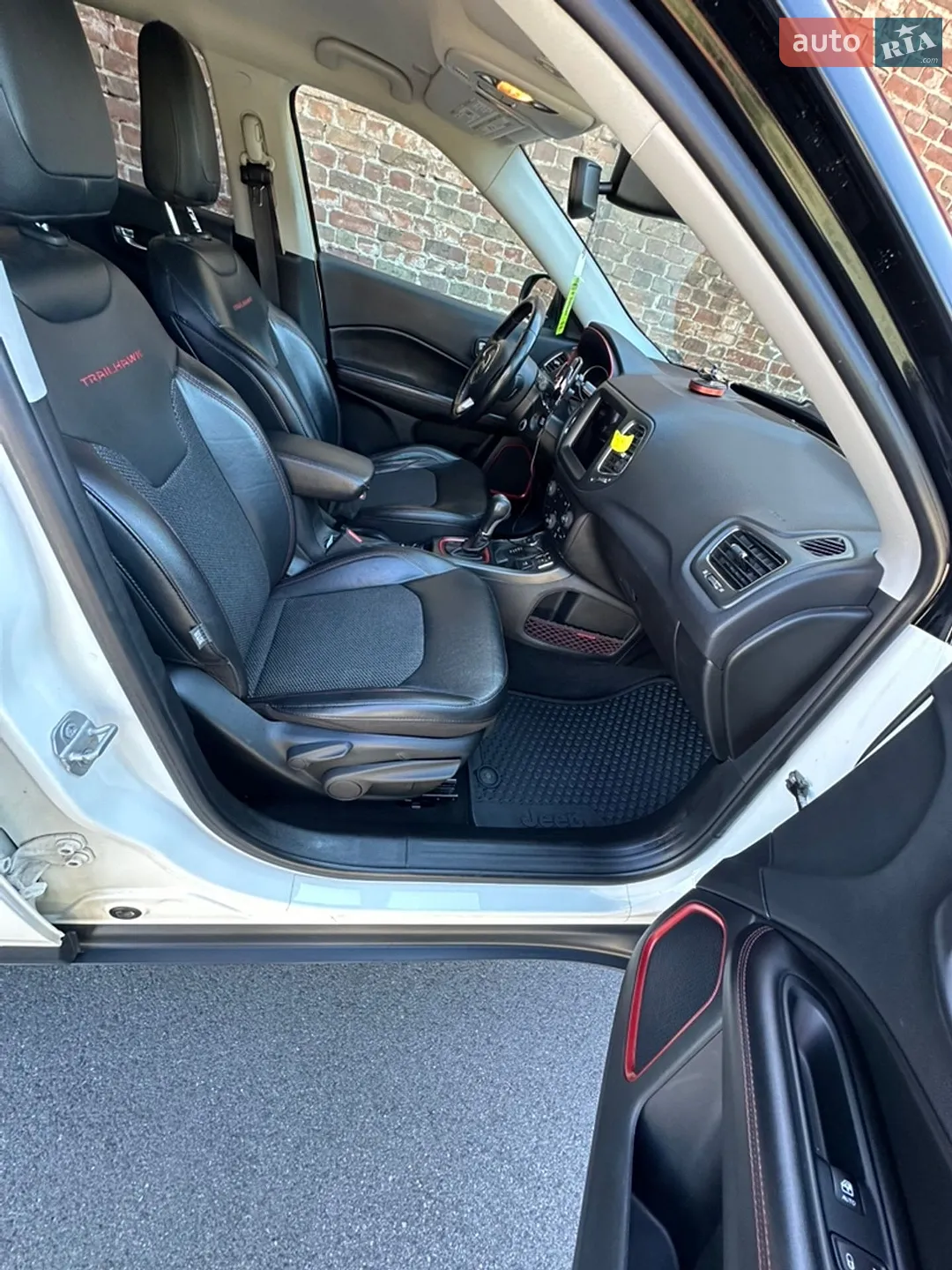 2019 Jeep Compass - мініатюра 19