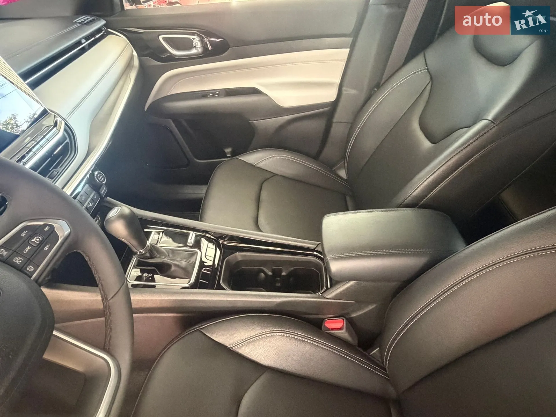 2025 Jeep Compass - мініатюра 13