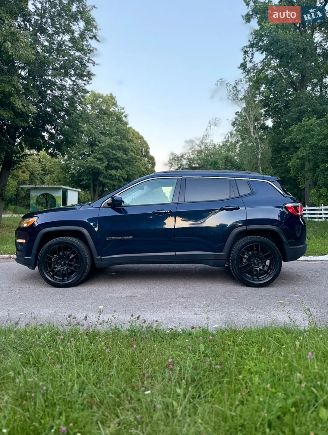 2017 Jeep Compass - мініатюра 3