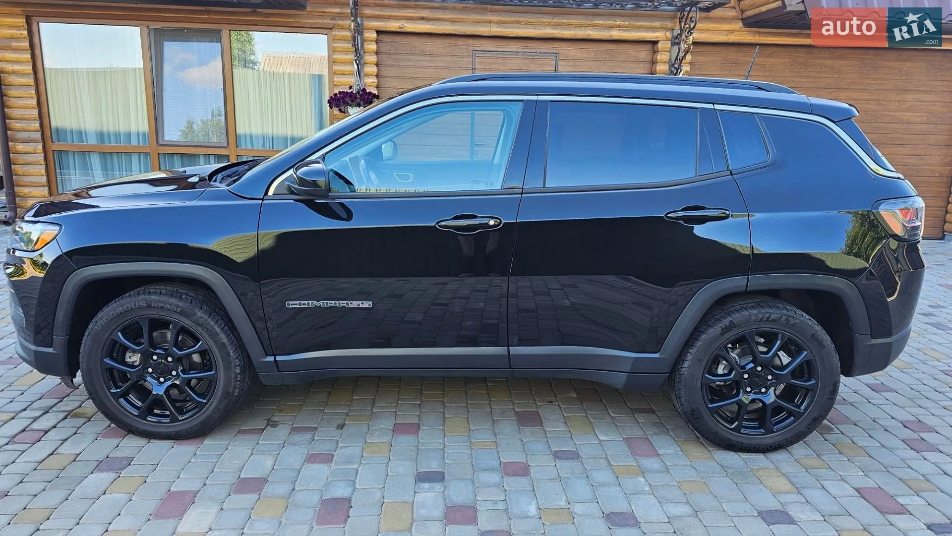 2021 Jeep Compass - мініатюра 9