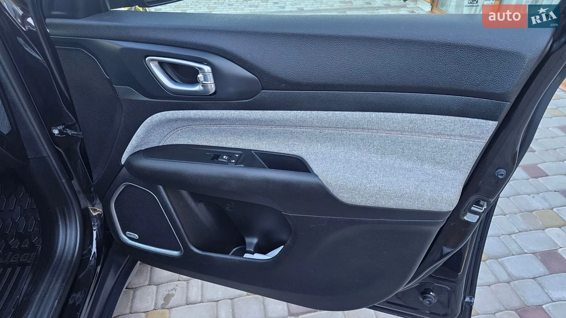 2021 Jeep Compass - мініатюра 14