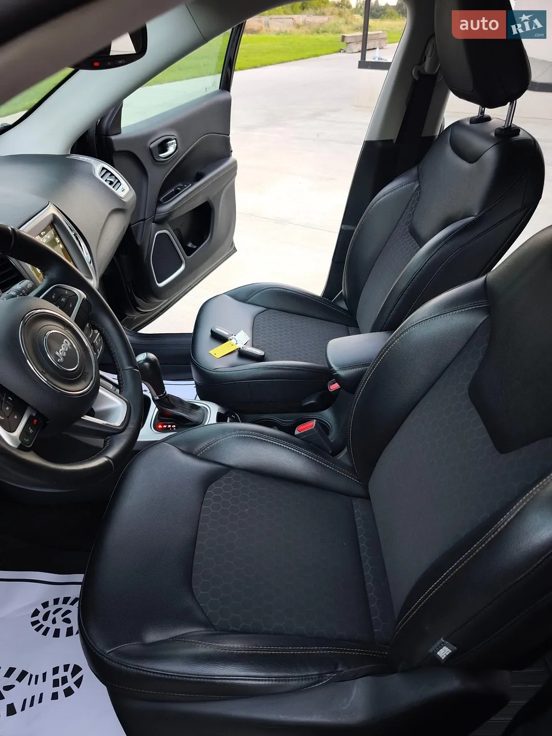2019 Jeep Compass - мініатюра 23