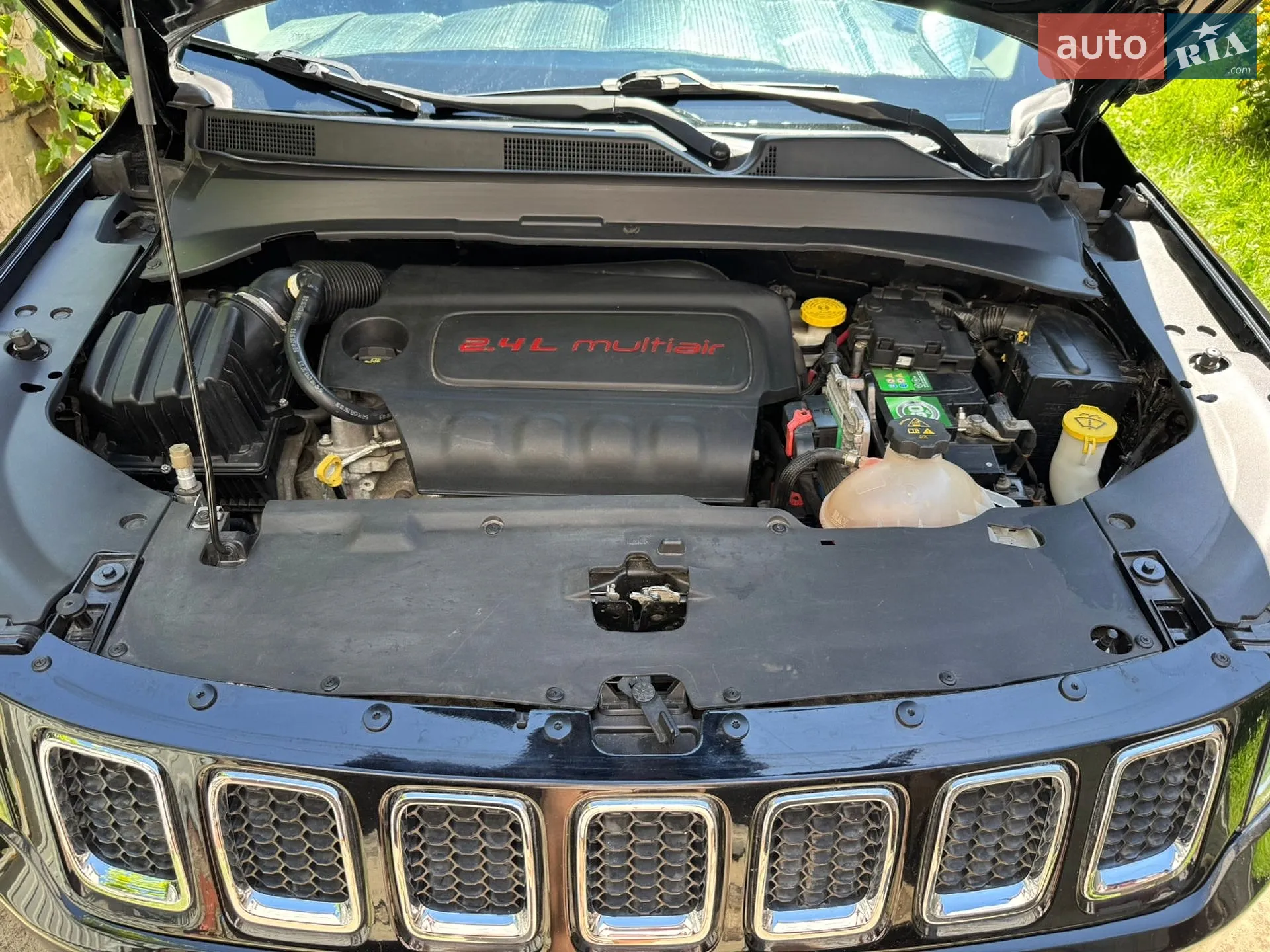 2018 Jeep Compass - мініатюра 2