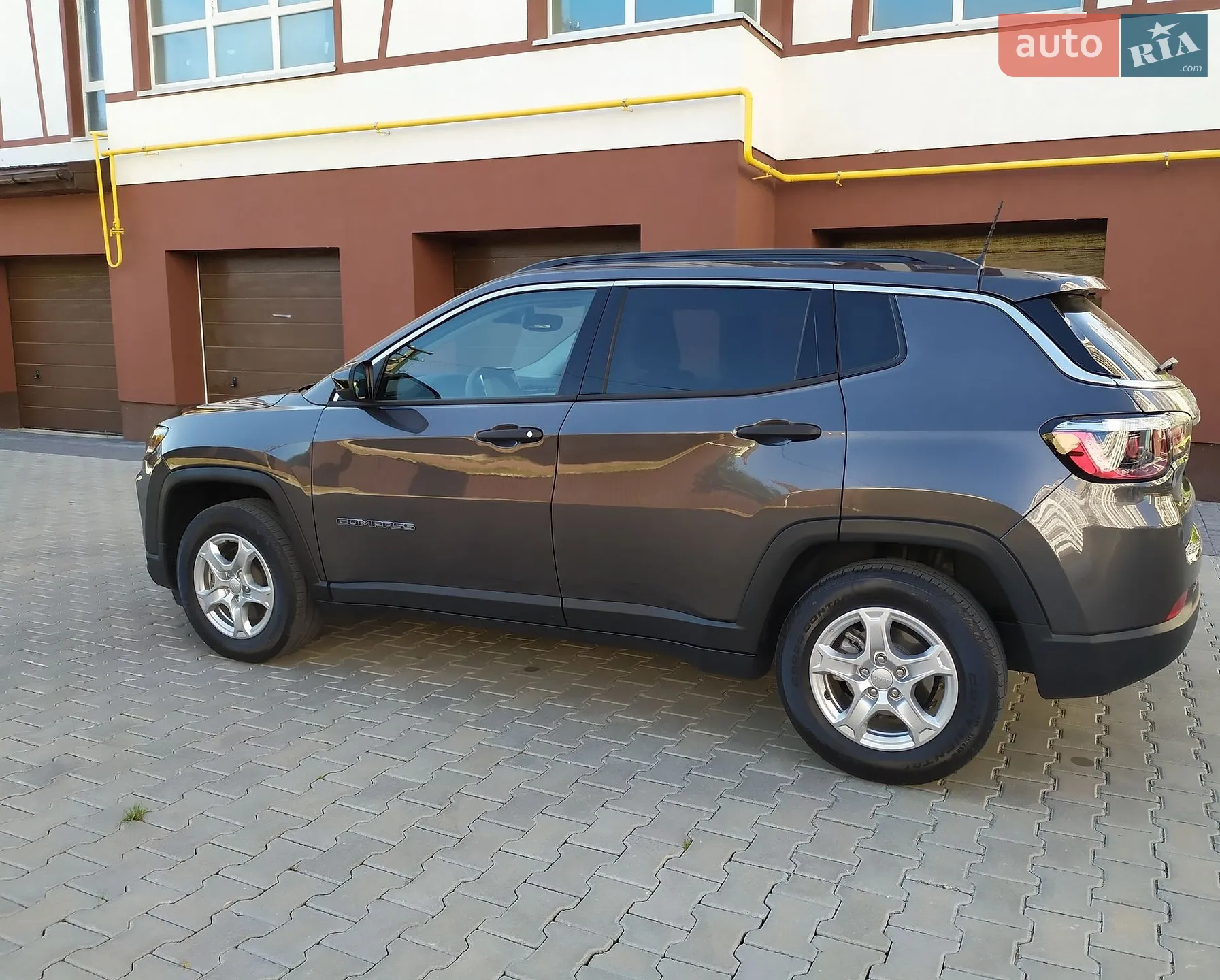 2021 Jeep Compass - мініатюра 2