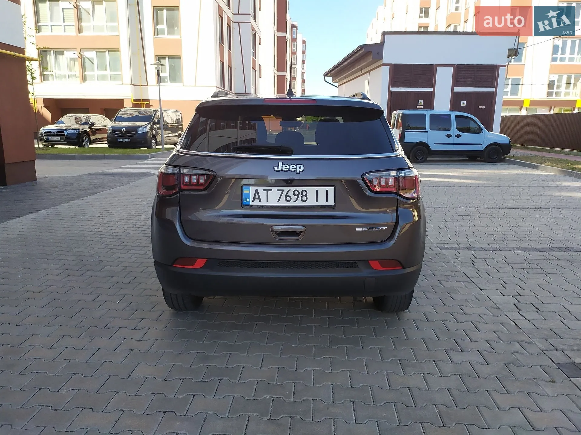 2021 Jeep Compass - мініатюра 14