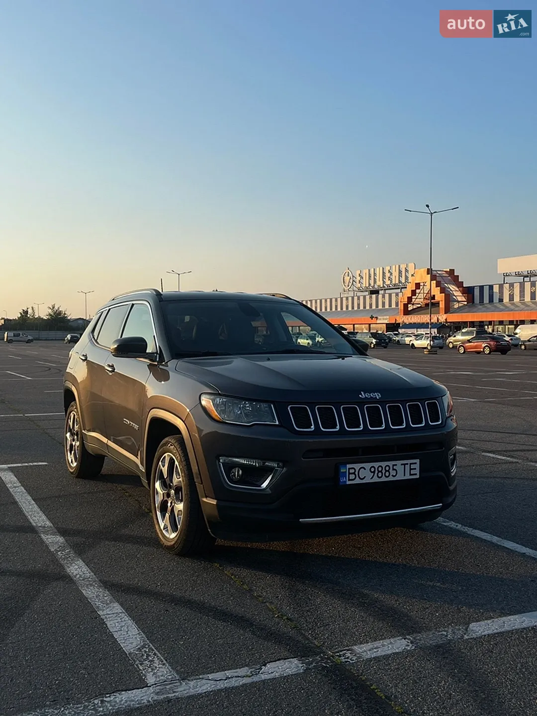 2017 Jeep Compass - мініатюра 2