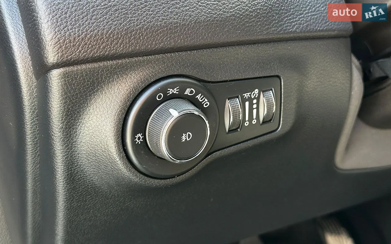 2017 Jeep Compass - мініатюра 10