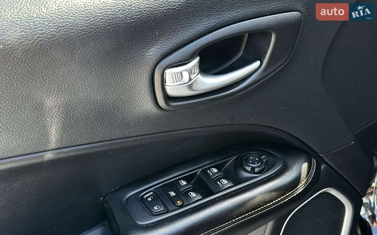 2017 Jeep Compass - мініатюра 11