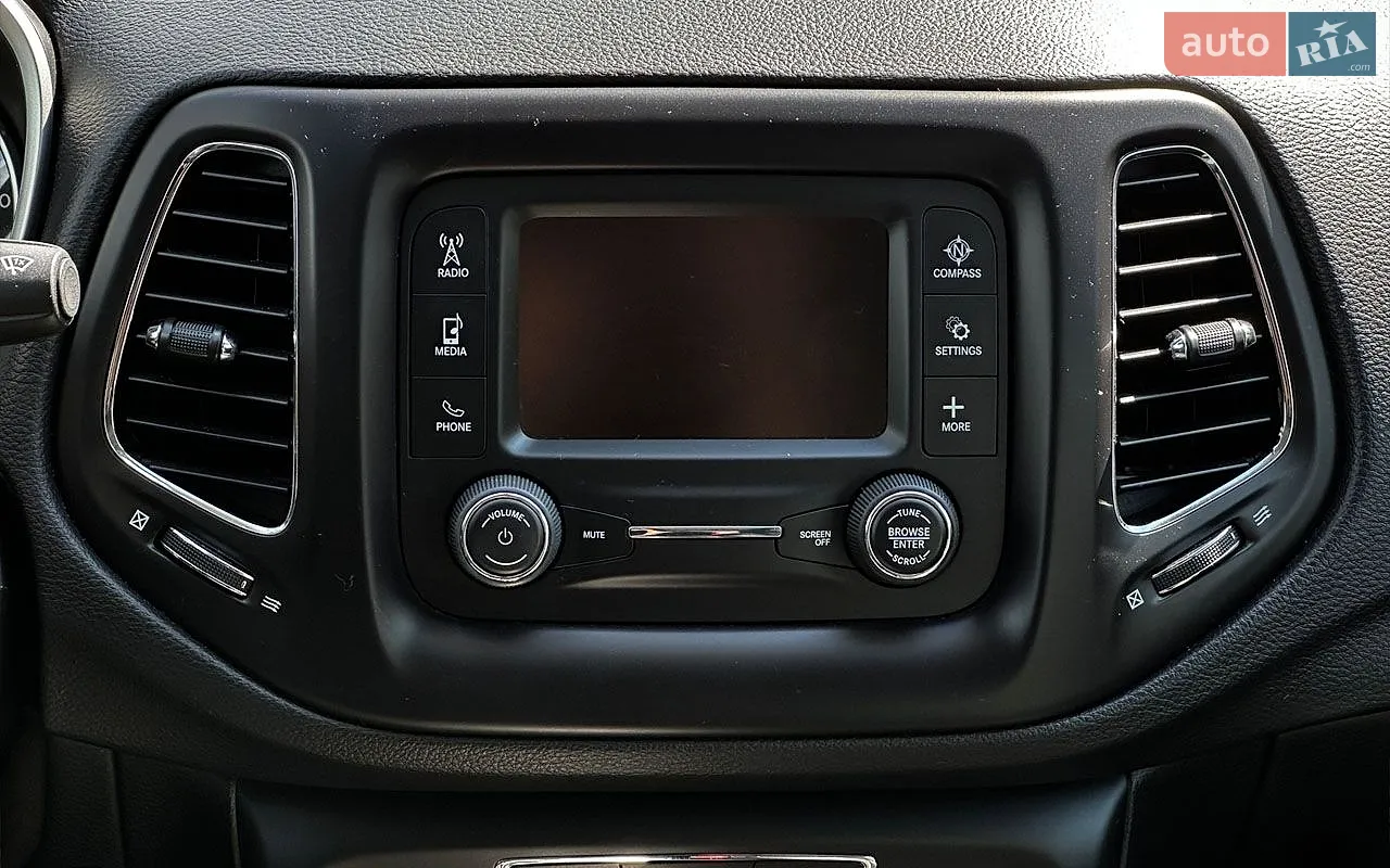2017 Jeep Compass - мініатюра 18