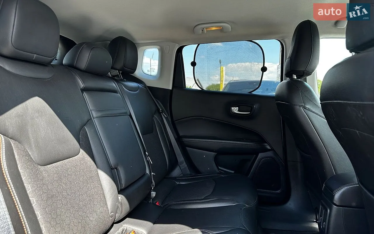 2017 Jeep Compass - мініатюра 23