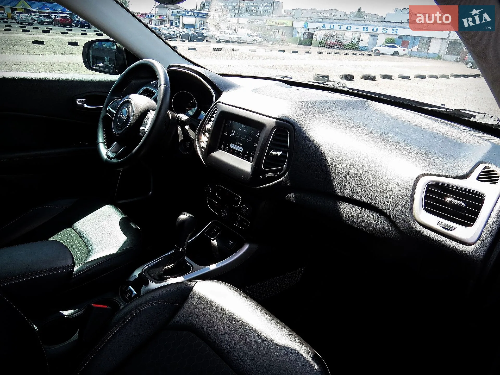 2017 Jeep Compass - мініатюра 21