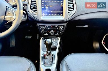 Внедорожник / Кроссовер Jeep Compass 2019 в Ровно