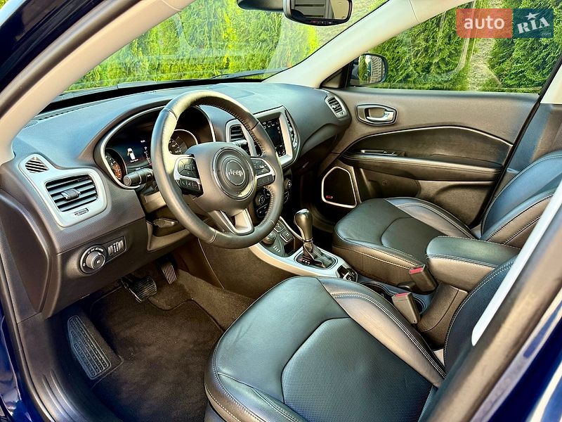 Внедорожник / Кроссовер Jeep Compass 2019 в Ровно
