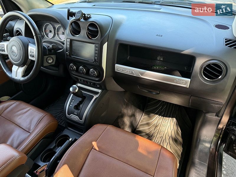 Позашляховик / Кросовер Jeep Compass 2013 в Києві фото 29 Позашляховик / Кросовер Jeep Compass 2013 в Києві