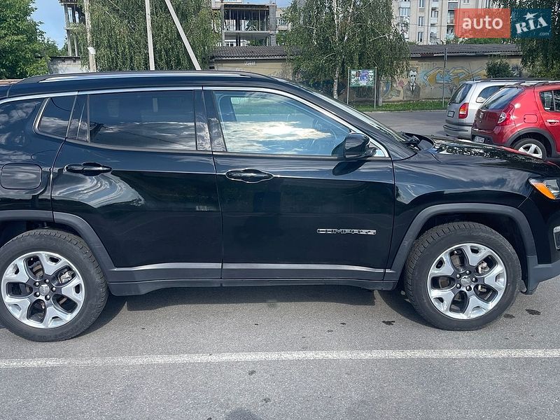 Позашляховик / Кросовер Jeep Compass 2020 в Здолбуніві