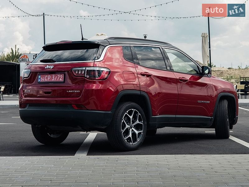 Позашляховик / Кросовер Jeep Compass 2024 в Рівному