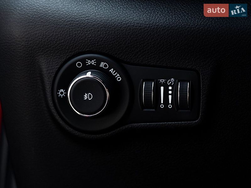 Позашляховик / Кросовер Jeep Compass 2024 в Рівному