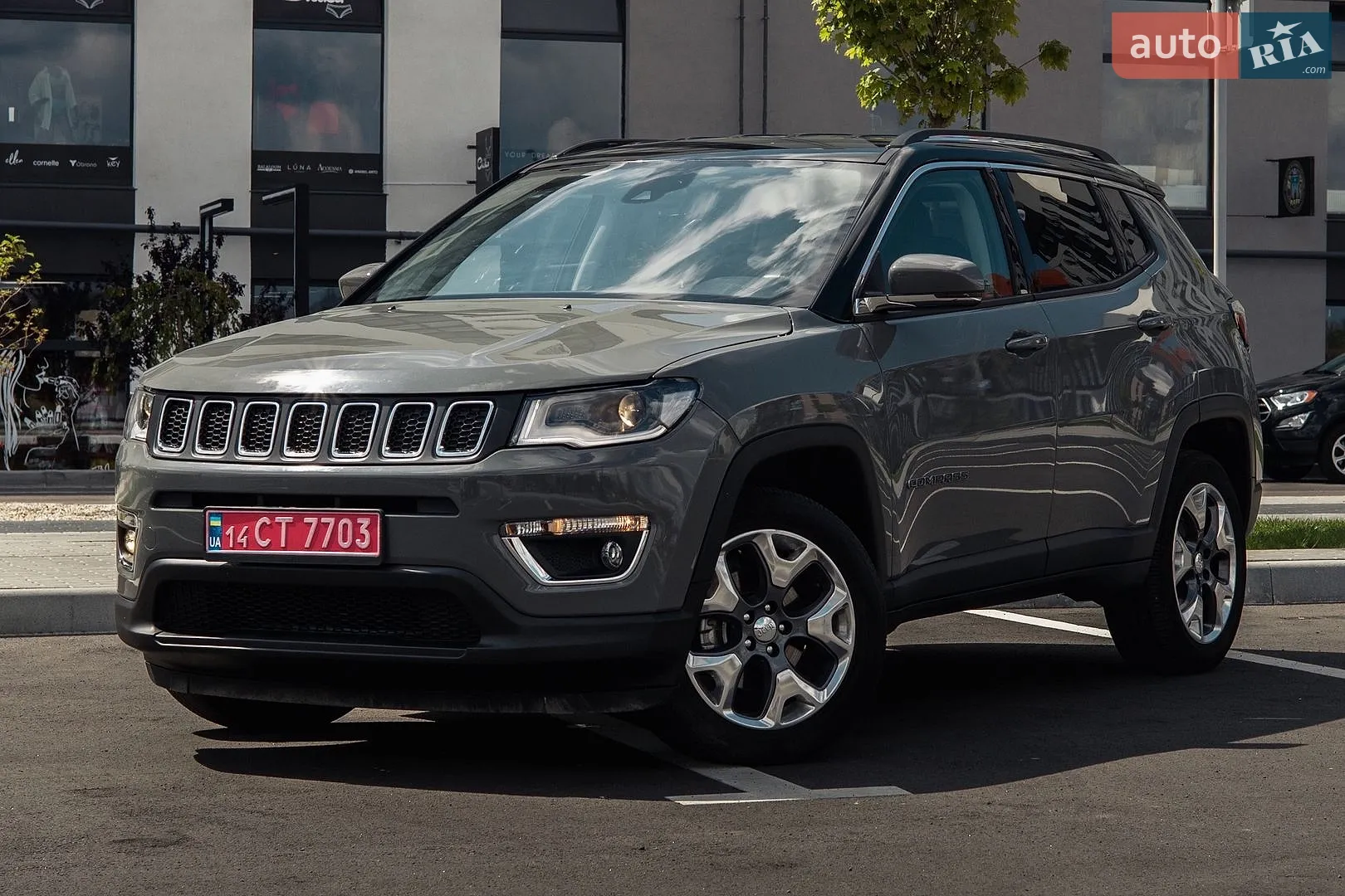 2020 Jeep Compass - фото 1