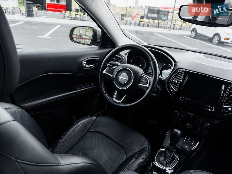 Позашляховик / Кросовер Jeep Compass 2020 в Рівному