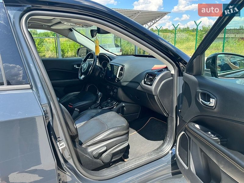 Позашляховик / Кросовер Jeep Compass 2018 в Южноукраїнську фото 23 Позашляховик / Кросовер Jeep Compass 2018 в Южноукраїнську