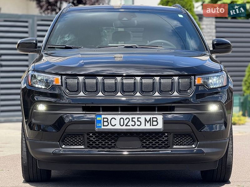 Внедорожник / Кроссовер Jeep Compass 2022 в Киеве