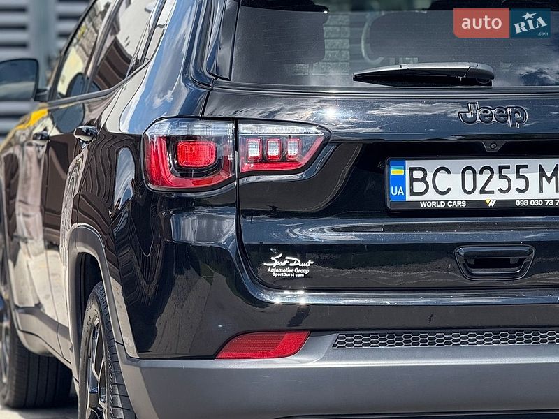 Внедорожник / Кроссовер Jeep Compass 2022 в Киеве