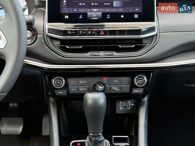 Внедорожник / Кроссовер Jeep Compass 2022 в Киеве