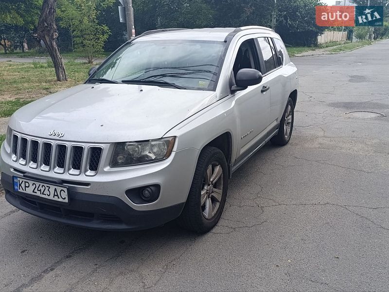 Позашляховик / Кросовер Jeep Compass 2013 в Запоріжжі