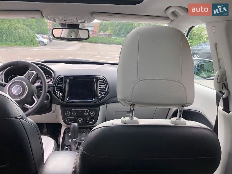 Позашляховик / Кросовер Jeep Compass 2018 в Умані