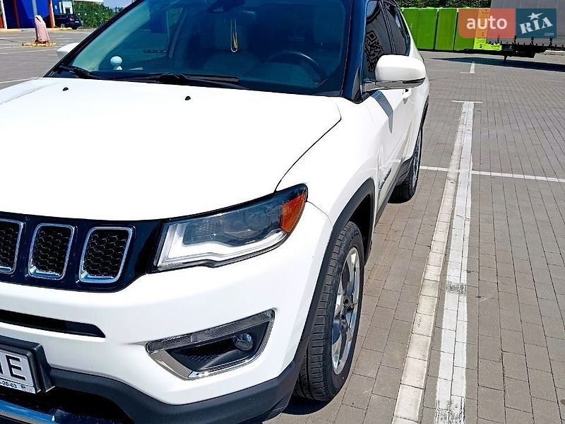 Позашляховик / Кросовер Jeep Compass 2018 в Умані