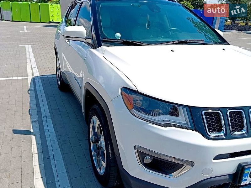 Позашляховик / Кросовер Jeep Compass 2018 в Умані