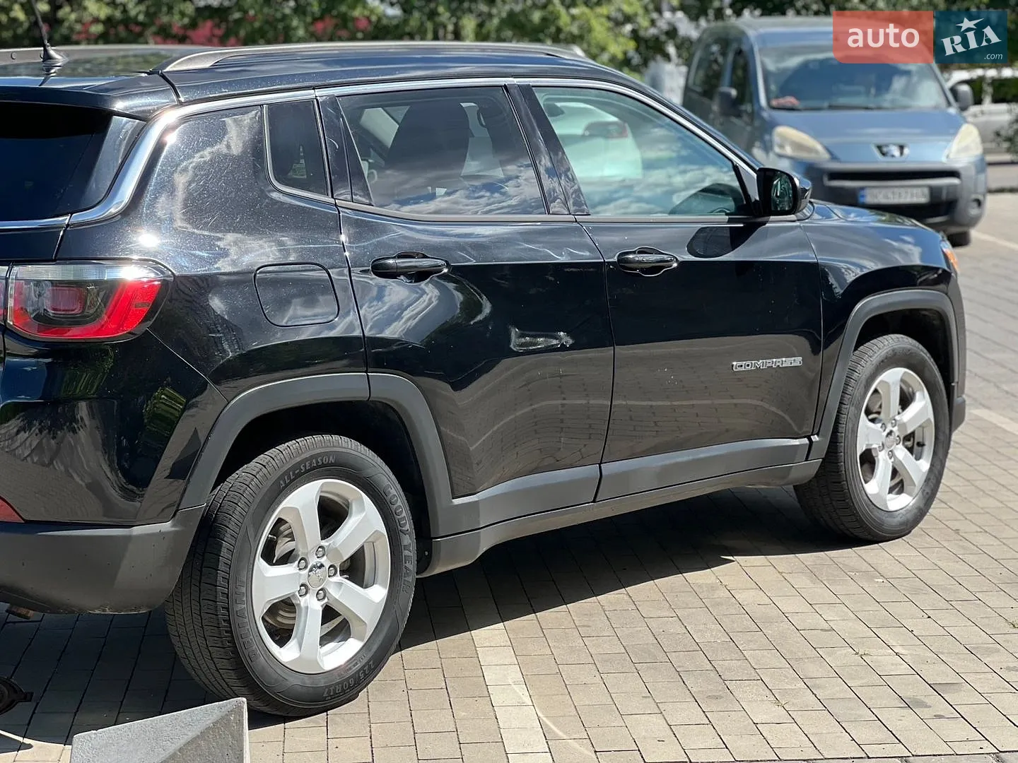 2017 Jeep Compass - мініатюра 30