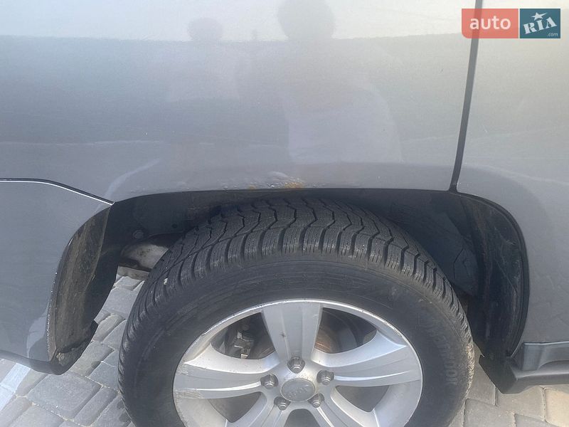 Позашляховик / Кросовер Jeep Compass 2011 в Житомирі